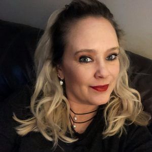 Meet your Posher, Jenny